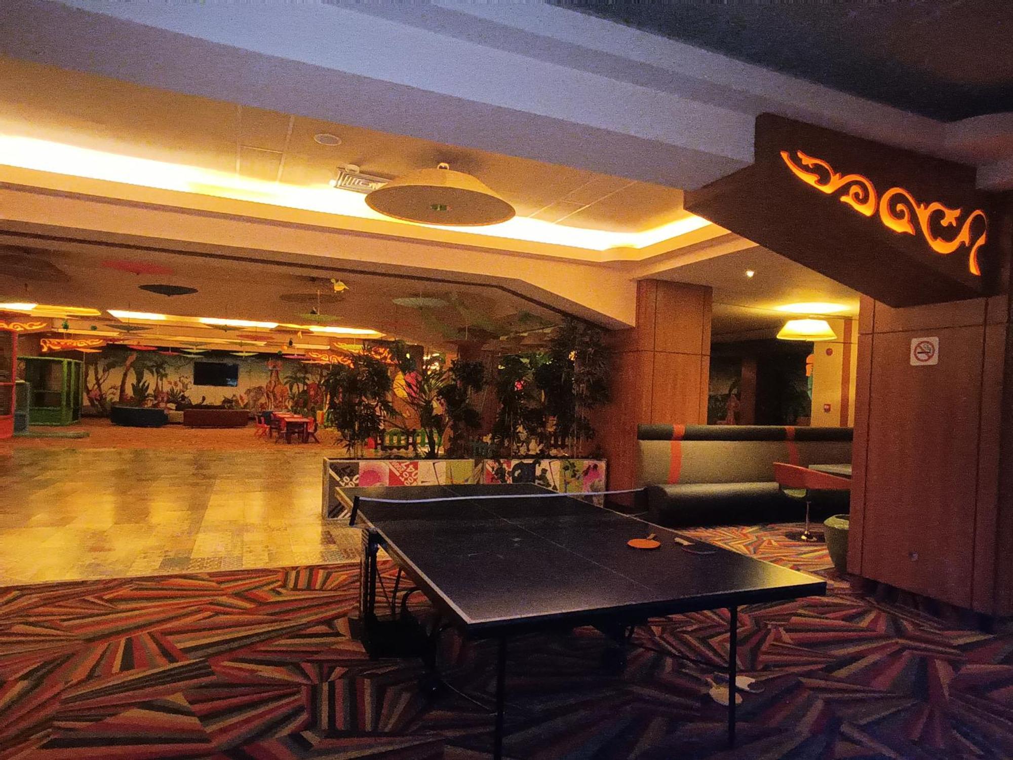 Eduard Elegance Rin Apartment