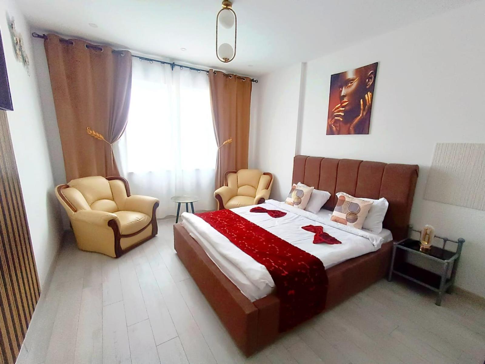 Eduard Elegance Rin Apartment *