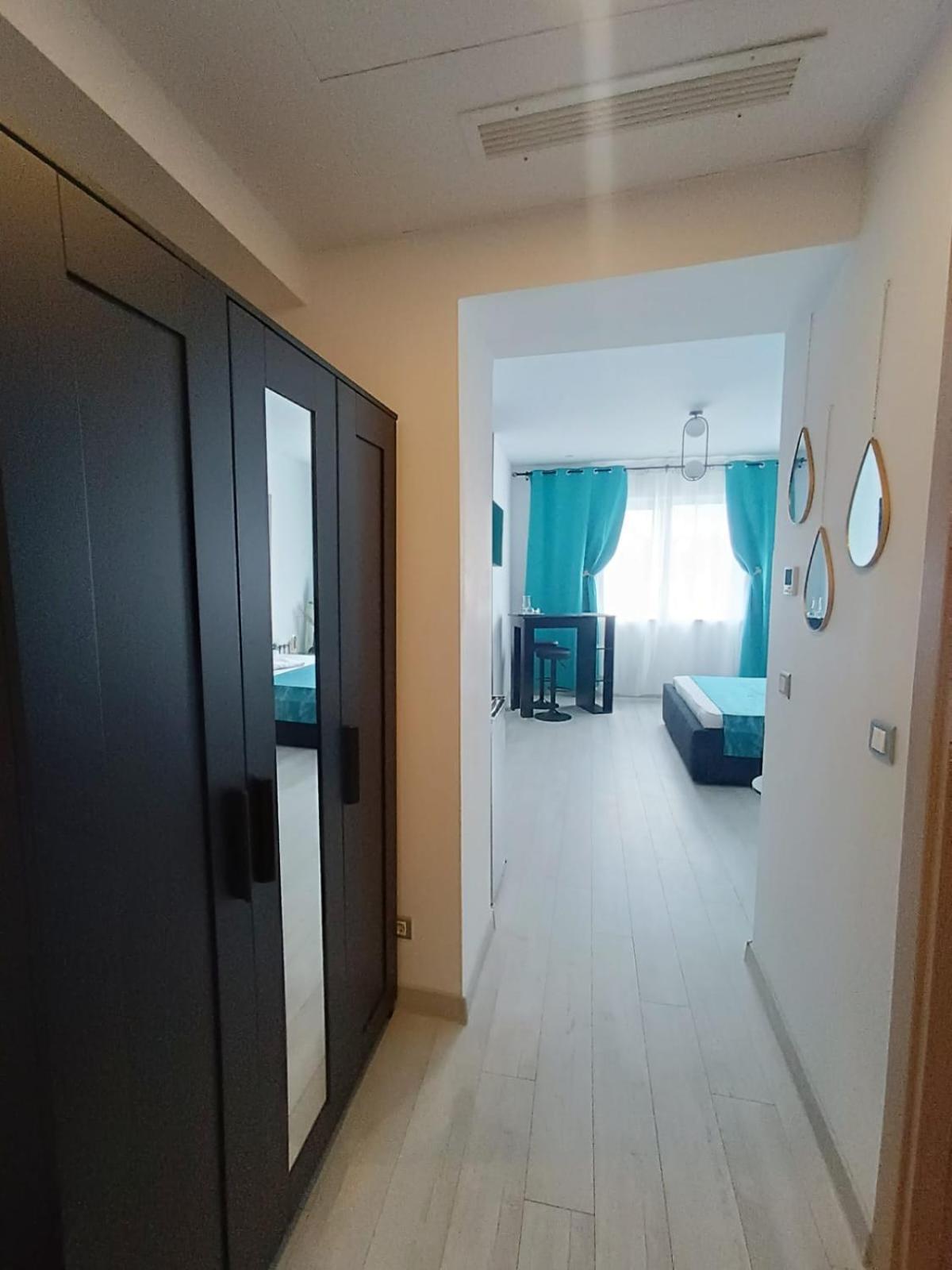 Eduard Elegance Rin Apartment *